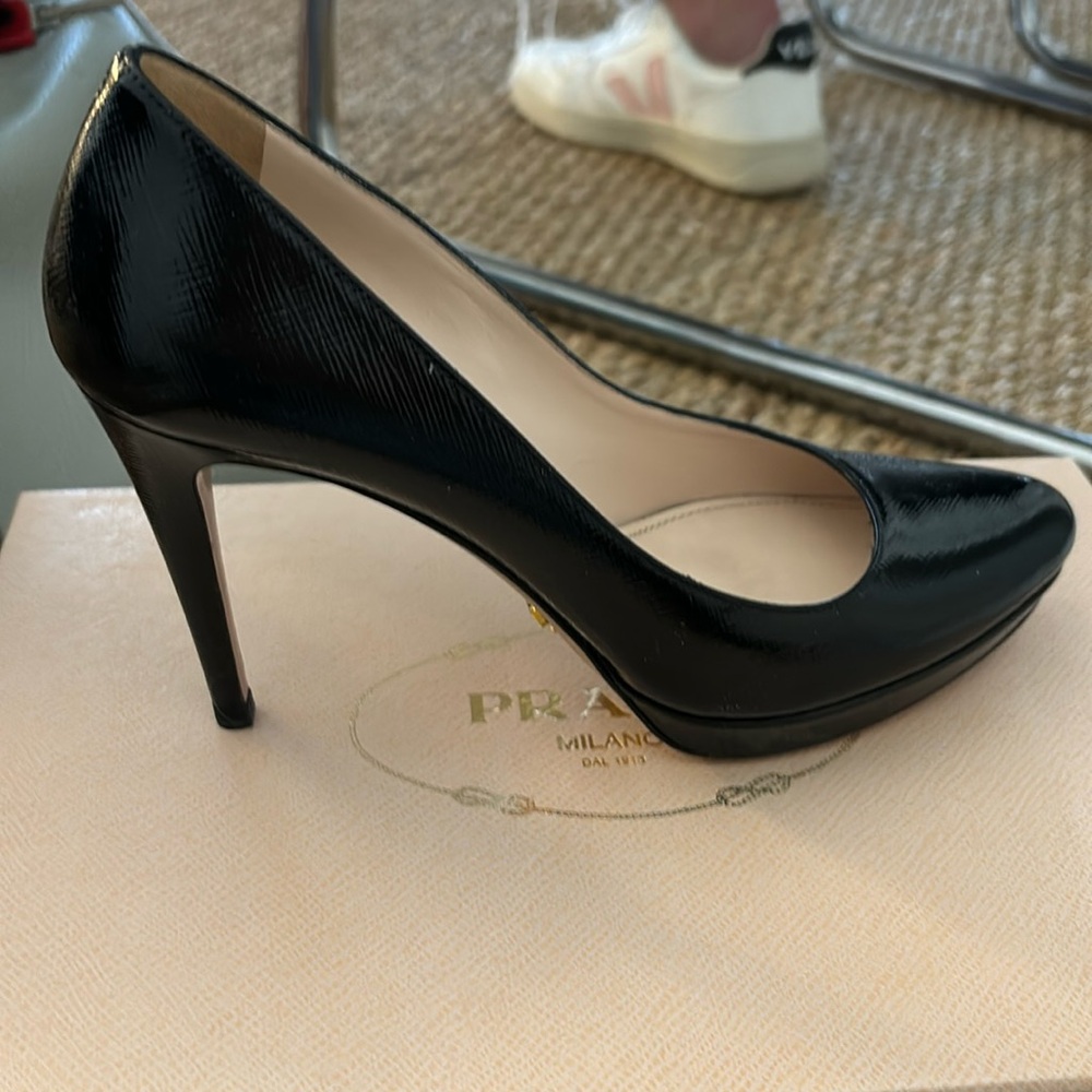 PRADA Black Patent Leather Heels - 36 1/2